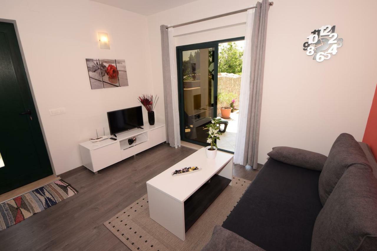 Apartmani Dora I Kati Orebic Exterior photo